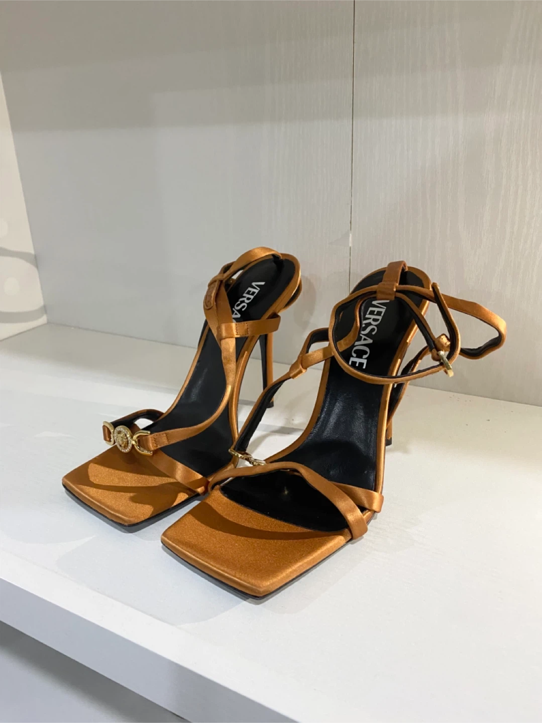 Authentic Versace Medusa Aevitas Sandals - Discount Today!