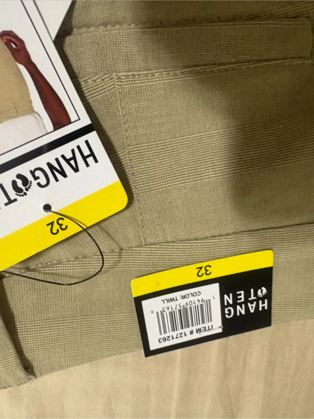 Hang Ten Twill Shorts - Size 32 image indicator(2)