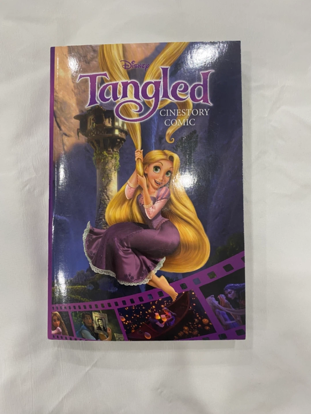 Disney Tangled Cinestory Comic