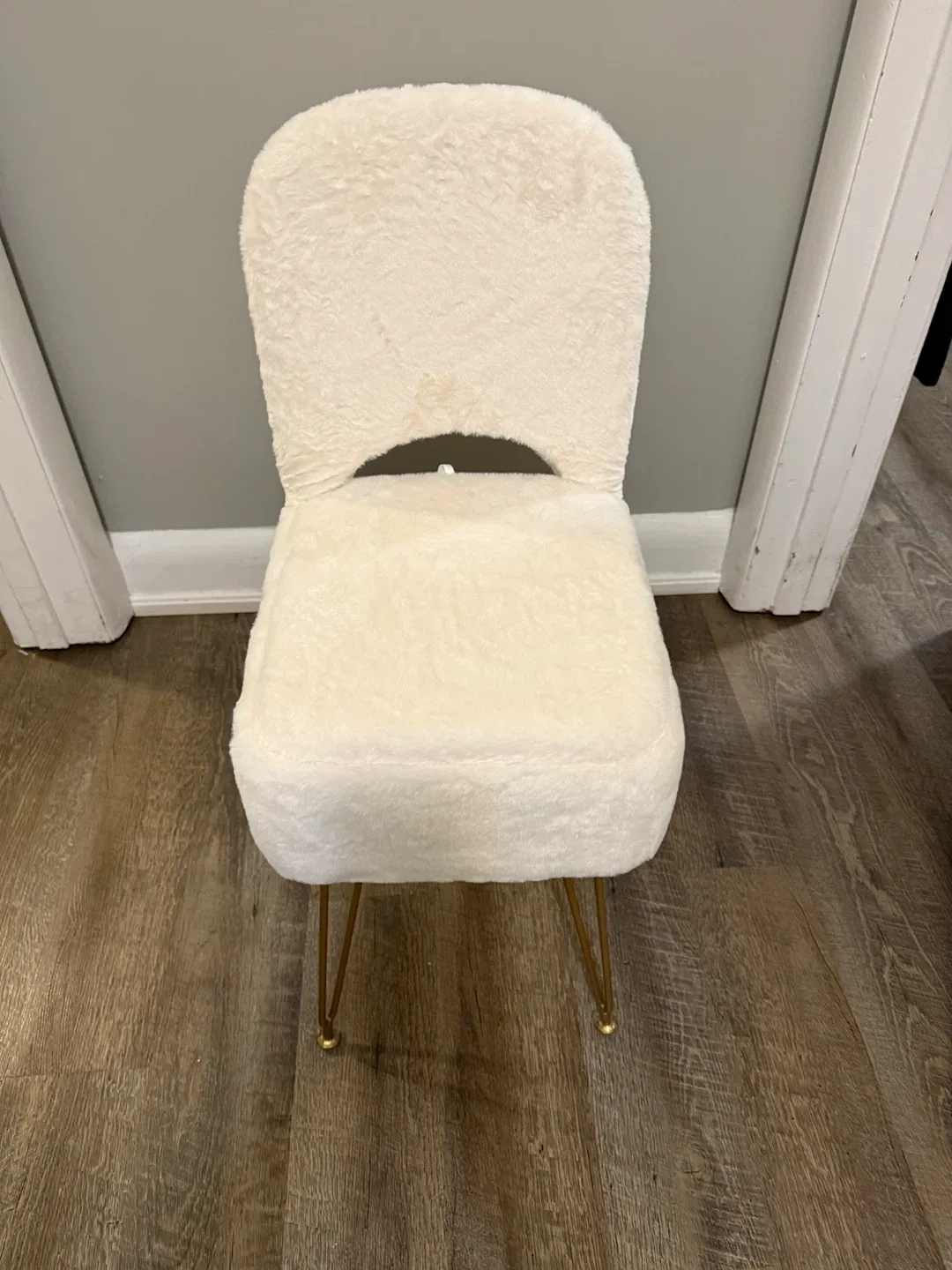 White Vanity Chair with Storage image indicator(8)