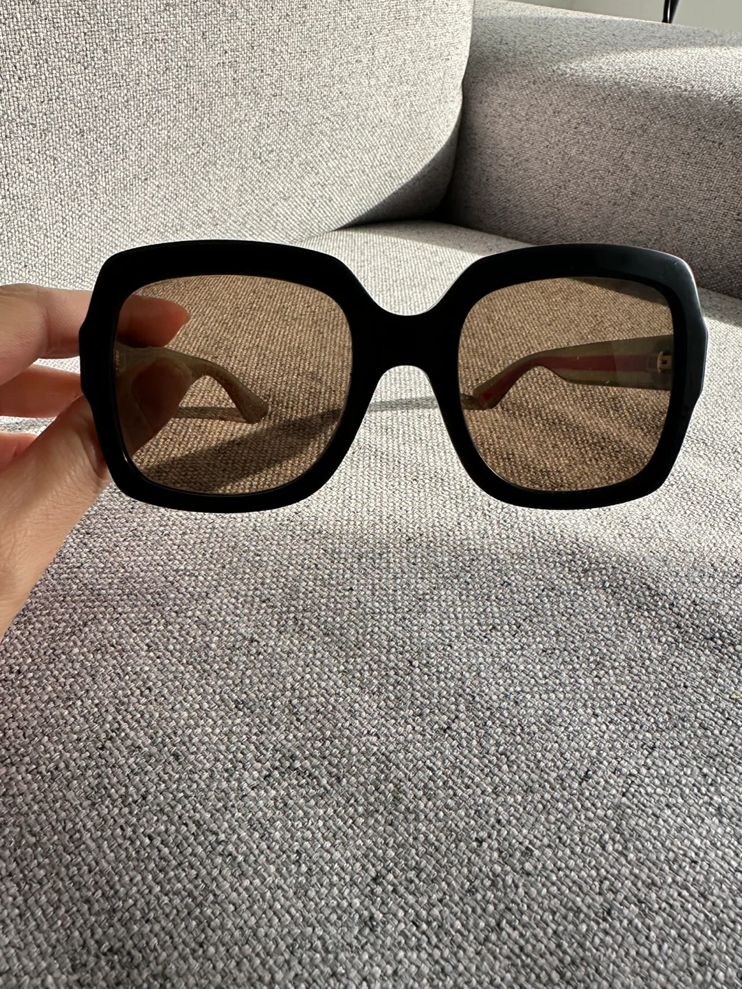 Gucci Black Sunglasses with Case - photo 4