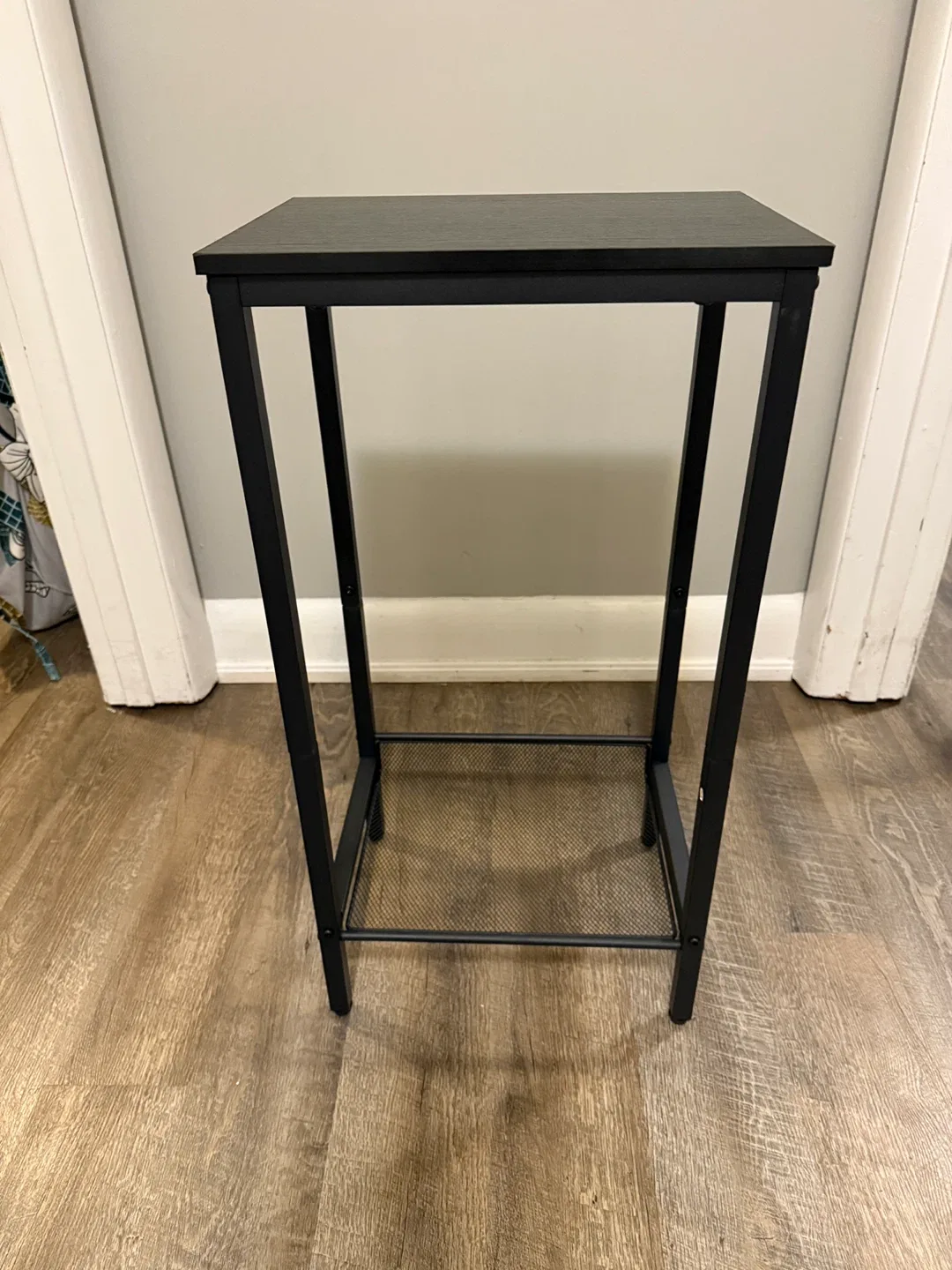 Black Wood Grain End Table image indicator(4)