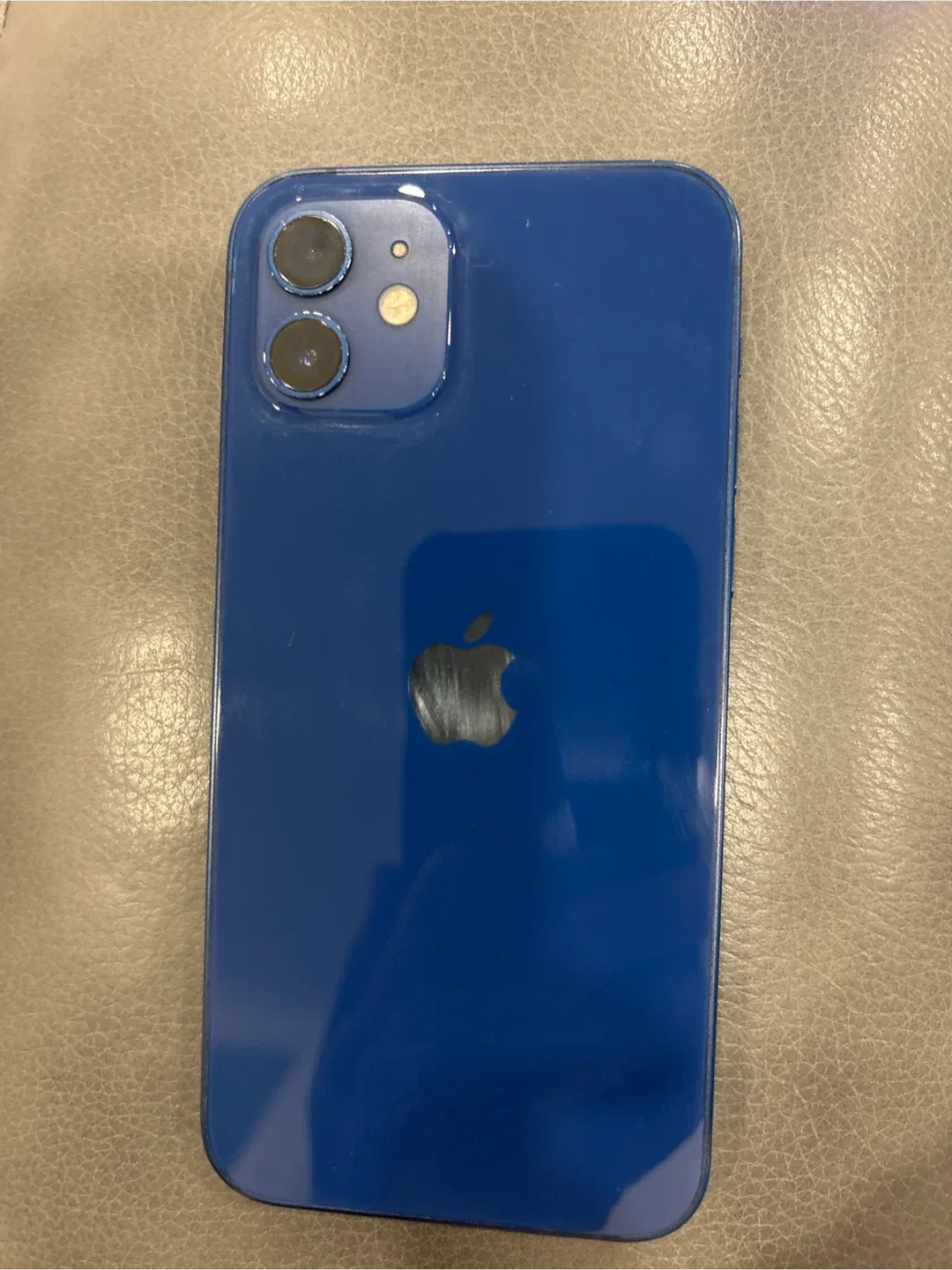 🥕iPhone 12 - 64GB - Blue image indicator(4)