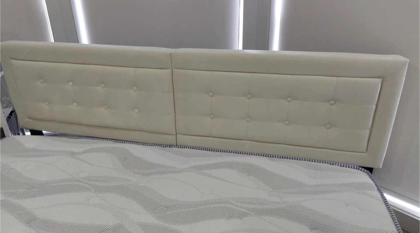 Queen Size Bed Frame - photo 2