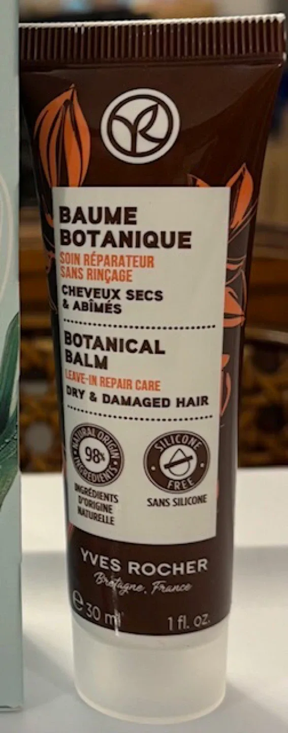 🤩Yves Rocher Beauty Bundle image indicator(5)