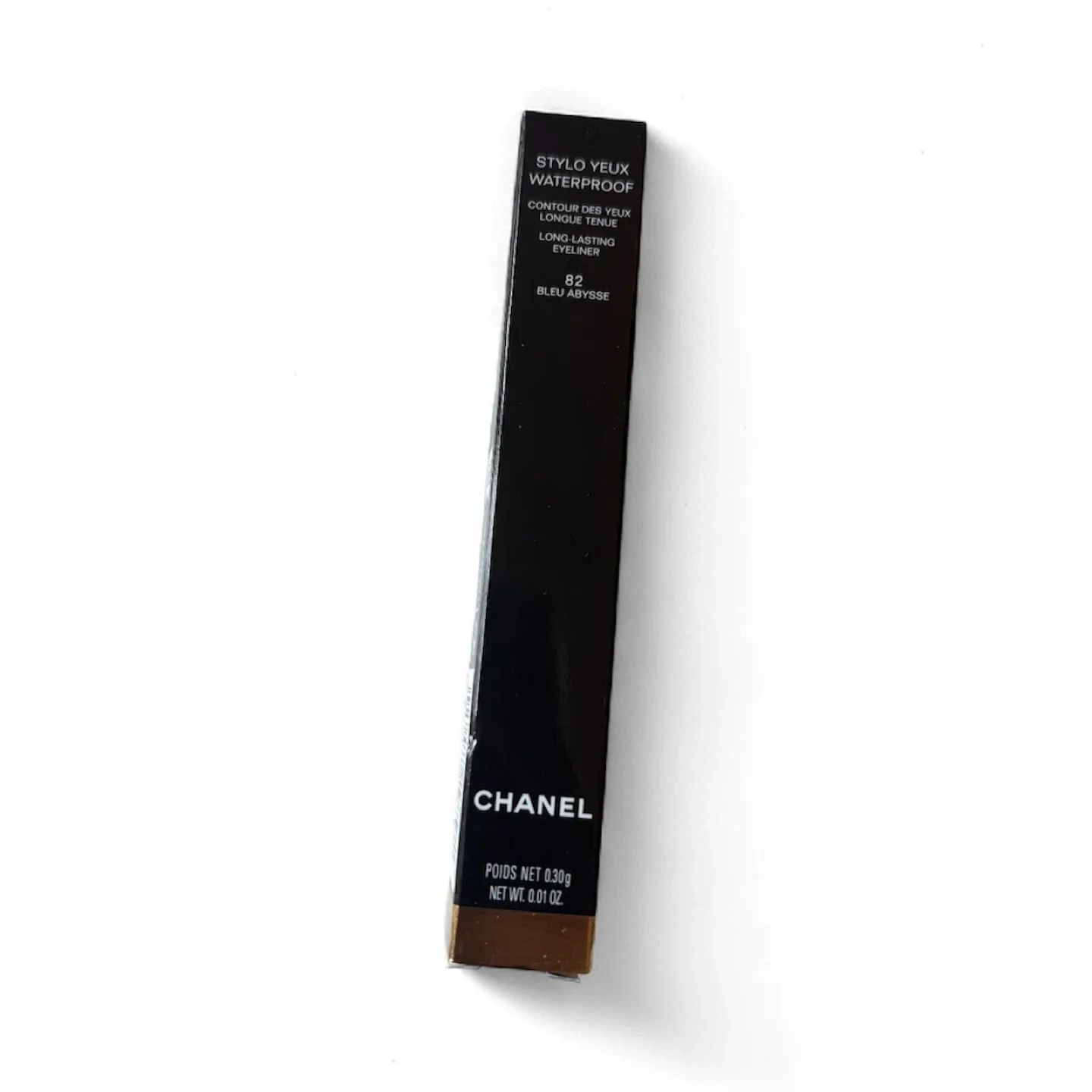 Chanel Longwear Waterproof Eyeliner & Kohl Pen in 38 Blue Metal image indicator(2)