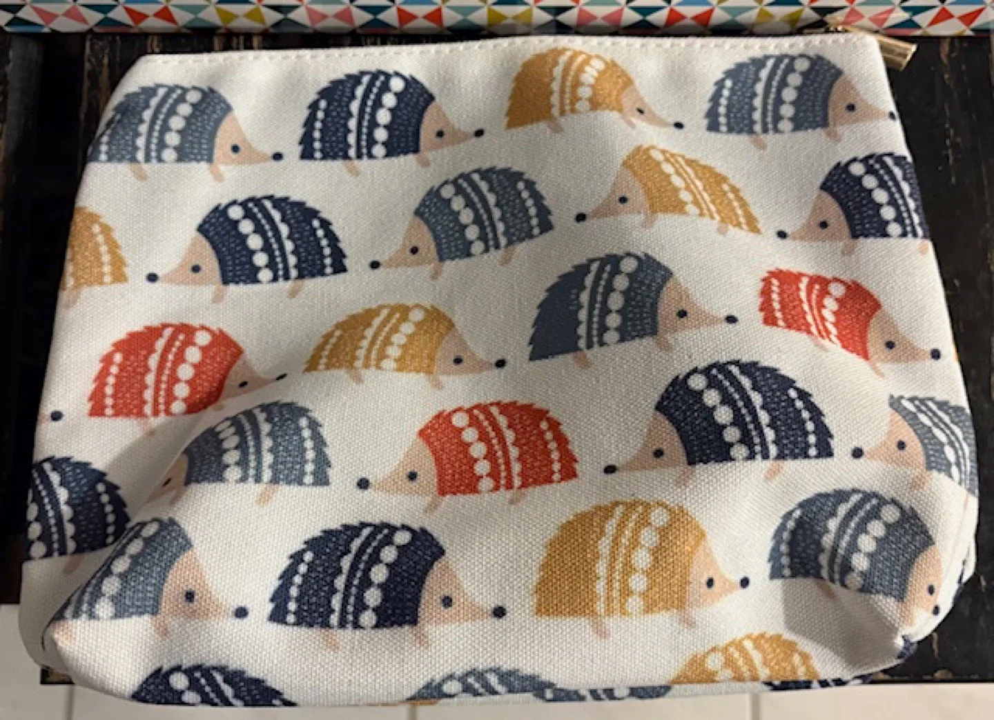 🤩Hedgehog Patterned Zippered Pouch image indicator(2)