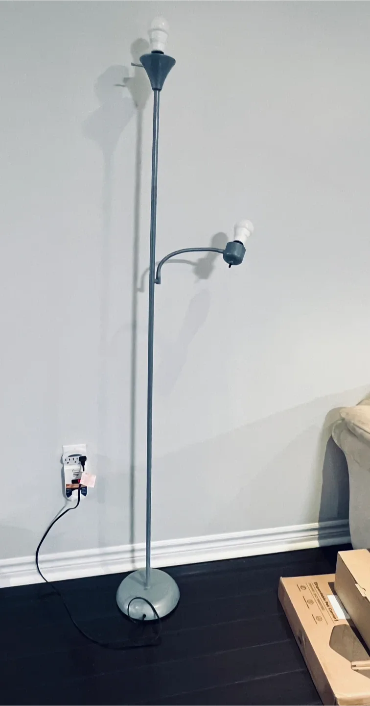 Floor Lamp - Grey image indicator(2)