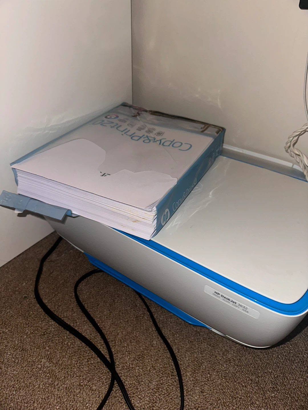 HP DeskJet 3632 Printer - photo 3