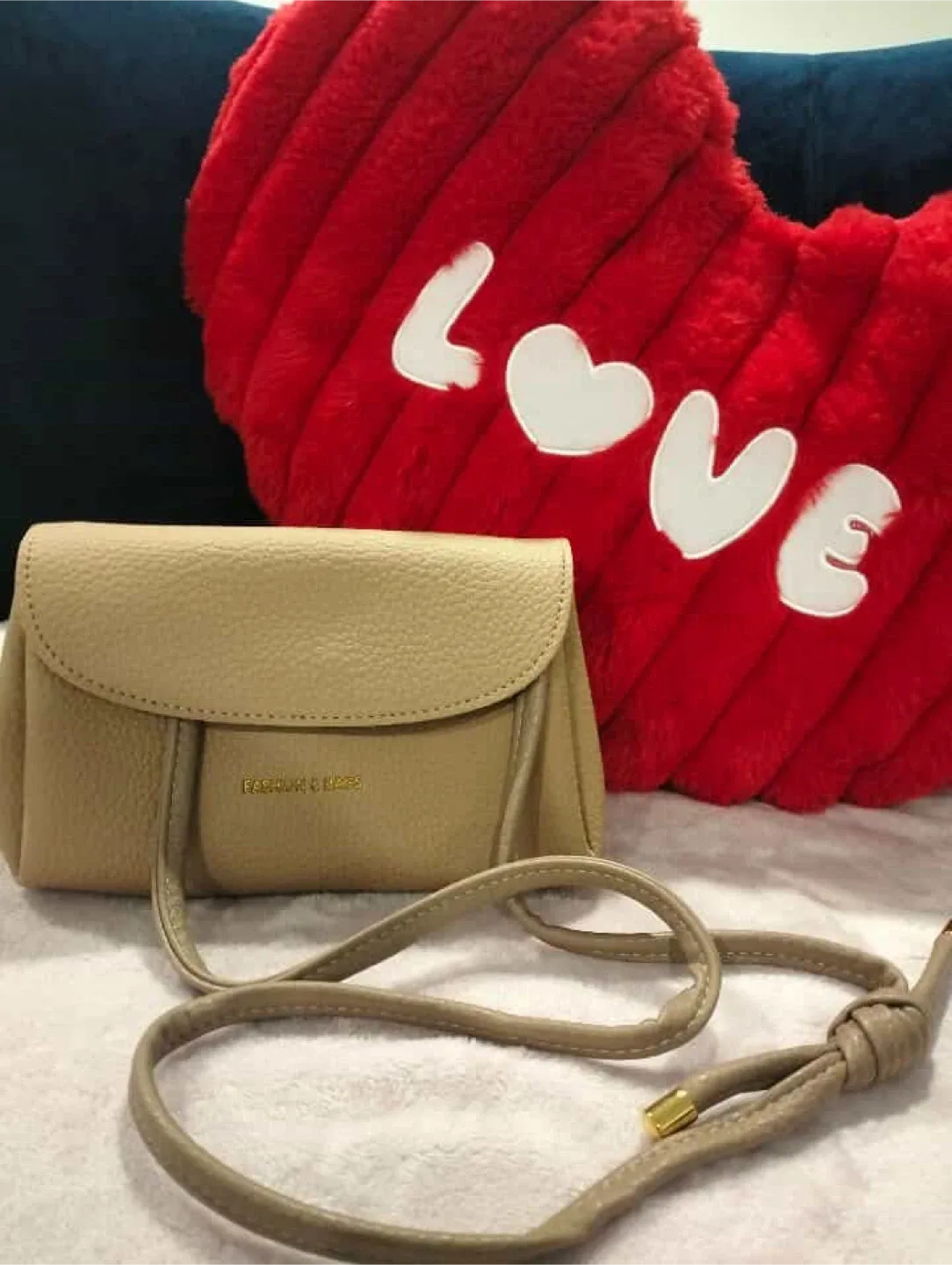 Fashion & Bags Beige Crossbody Bag