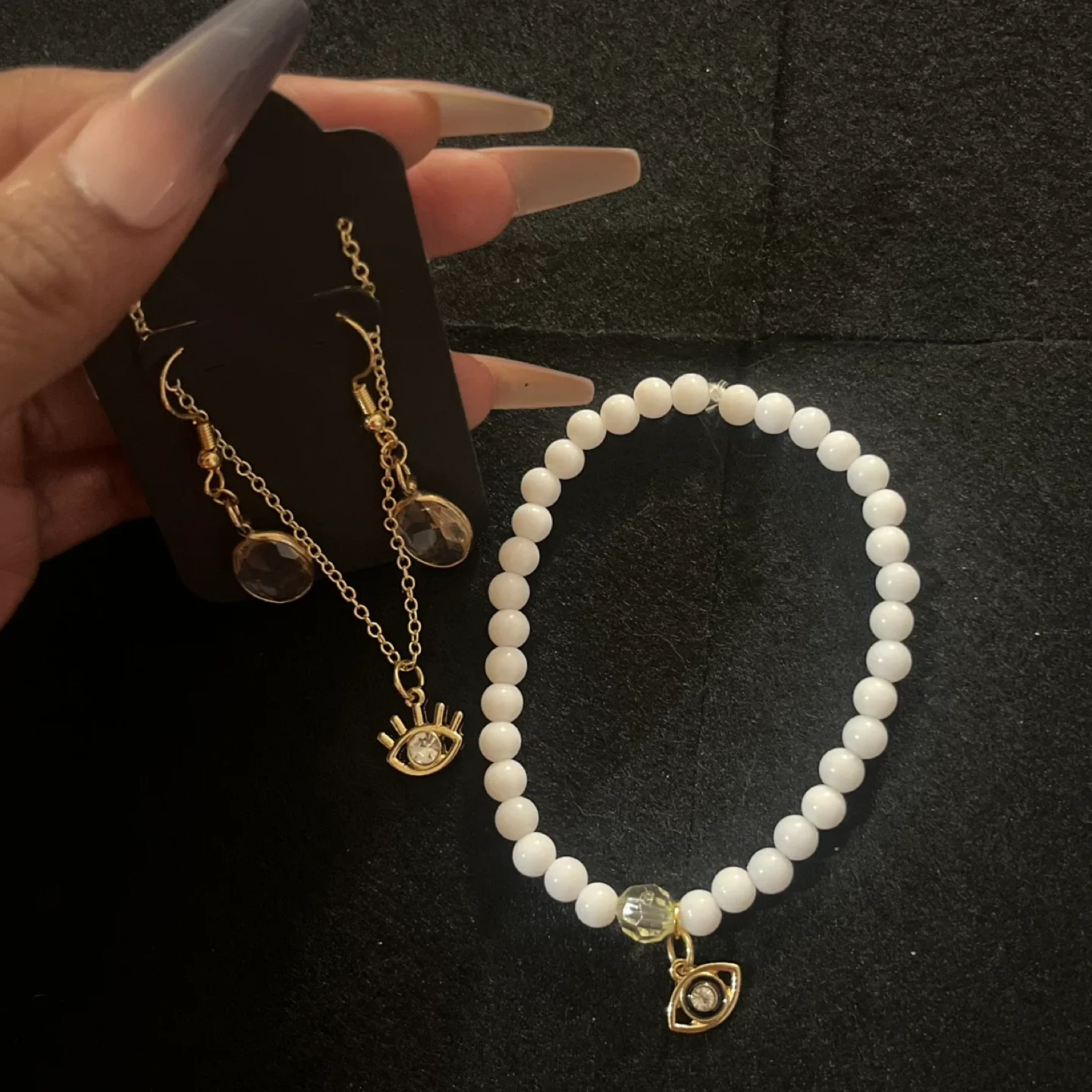 14k Gold Evil Eye Jewelry Set (White) image indicator(2)