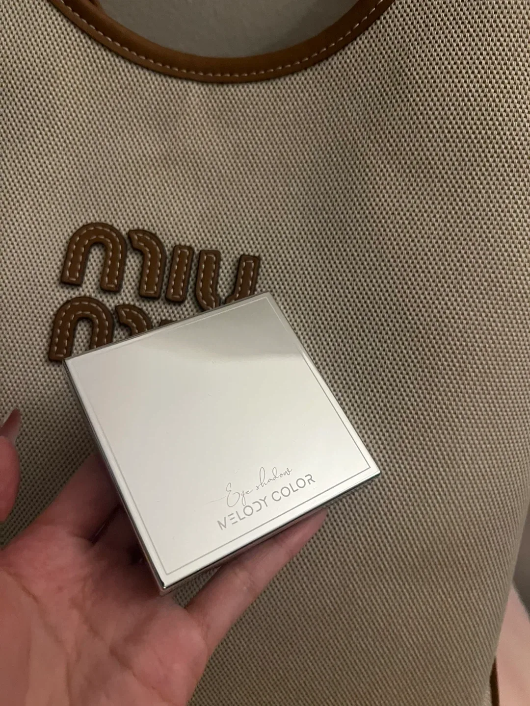 eyeshadow palette image indicator(2)