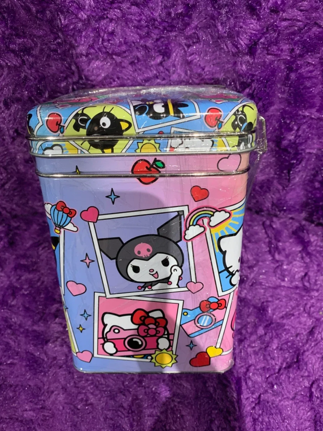 Hello Kitty & Friends Tin Box image indicator(3)