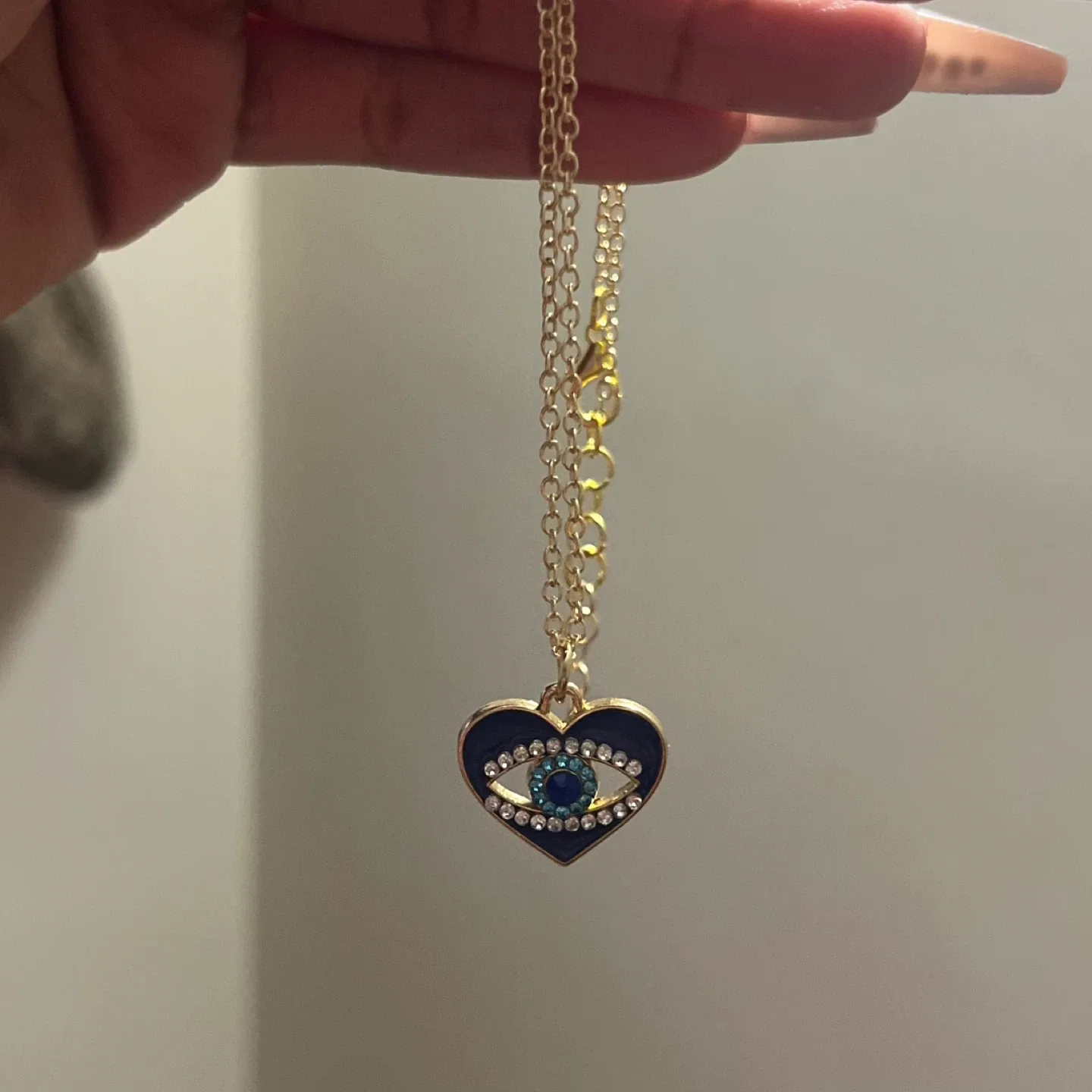 14K Gold Heart Necklace image indicator(2)
