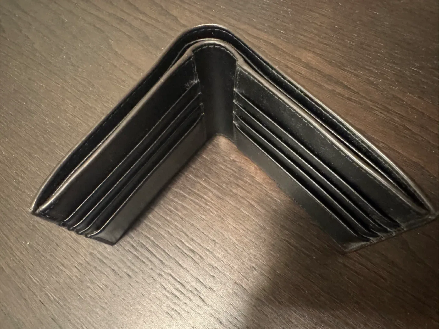 Michael Kors Wallet - Like New! image indicator(3)