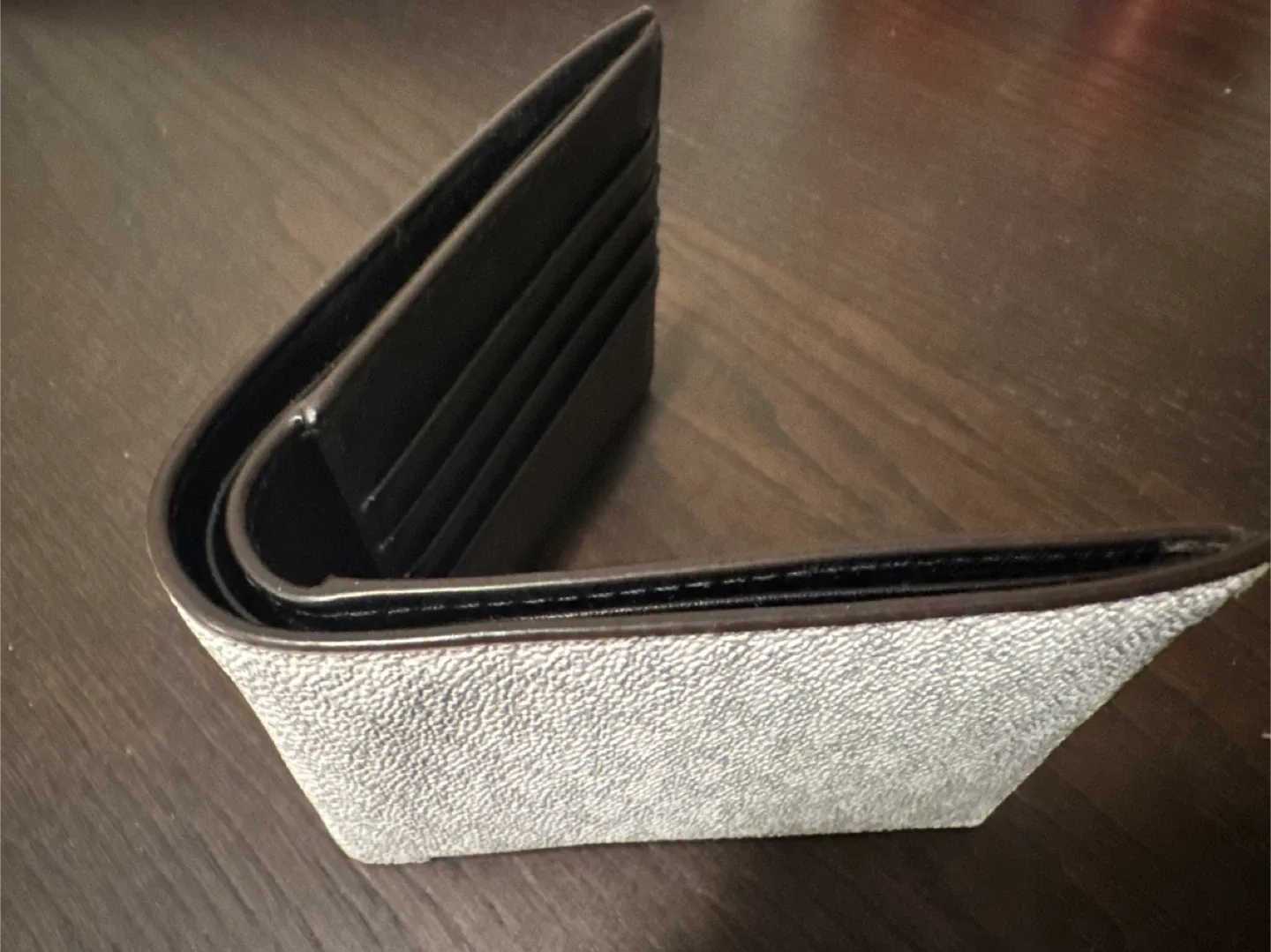 Michael Kors Wallet - Like New! image indicator(4)