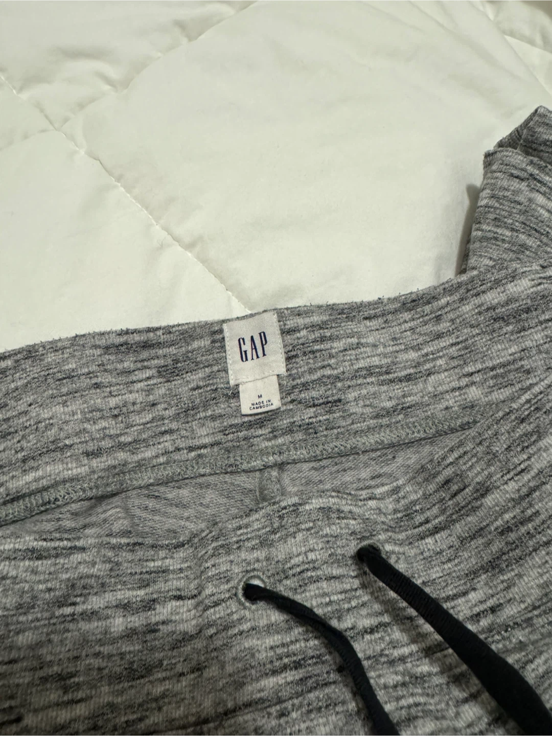 GAP Grey Jogger Pants - Size M - photo 3
