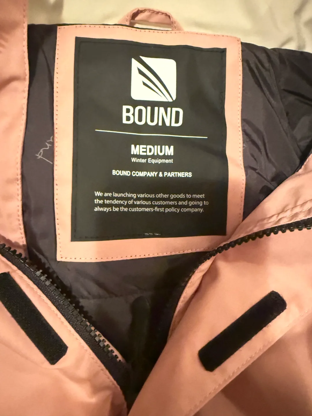 Bound snow Jacket - Size Medium image indicator(3)