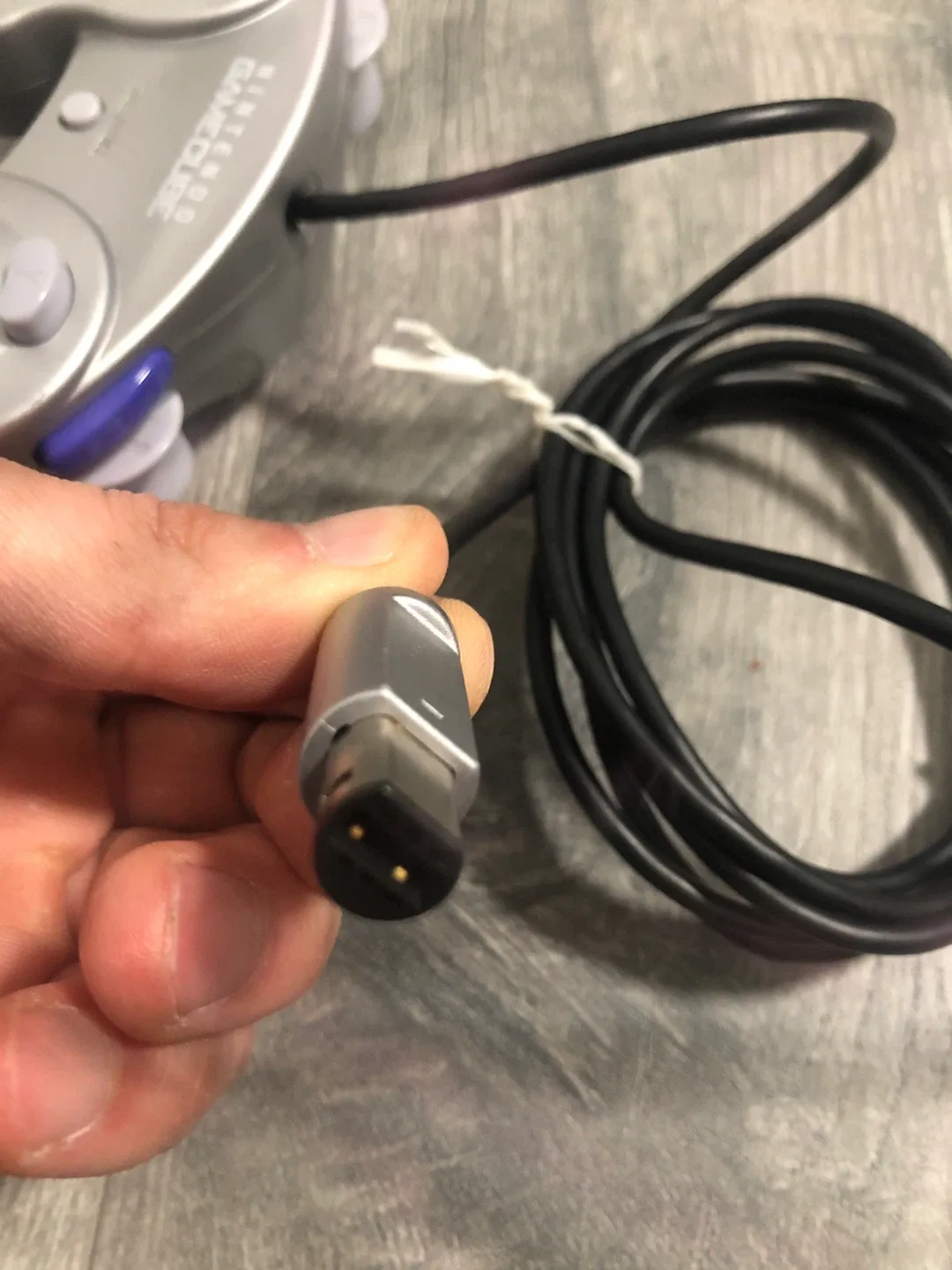 Silver gamecube controller 🥕 image indicator(4)