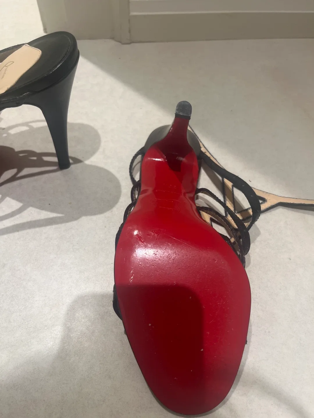 Christian Louboutin Black Heels image indicator(2)