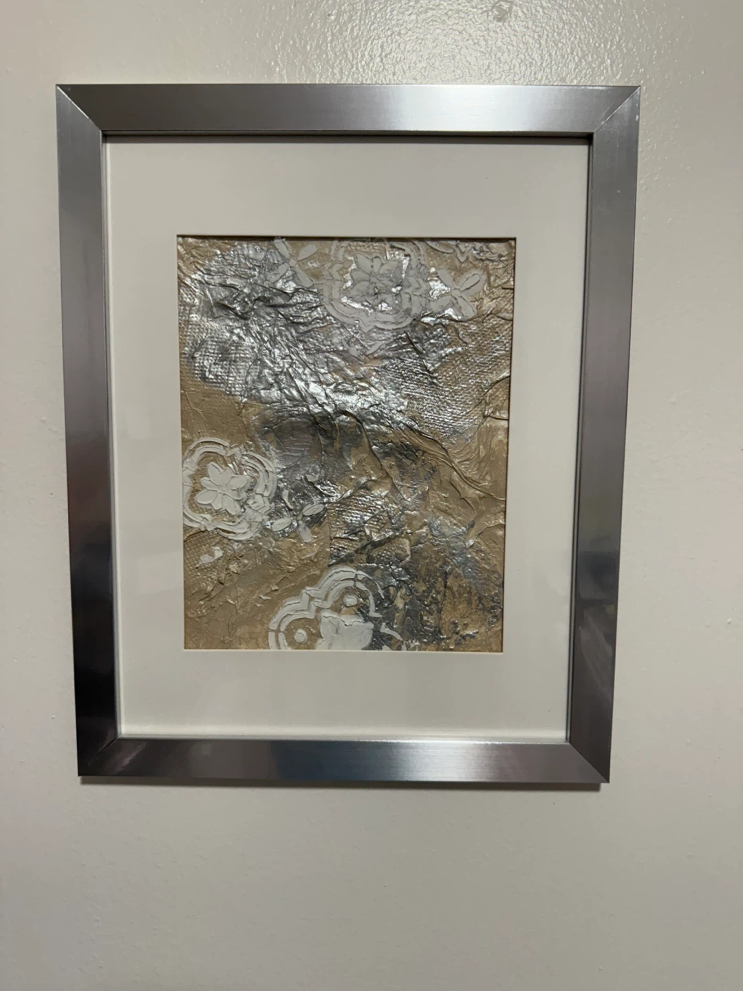 Moving sale.  Set of 4 Framed Floral Art Piece - photo 2