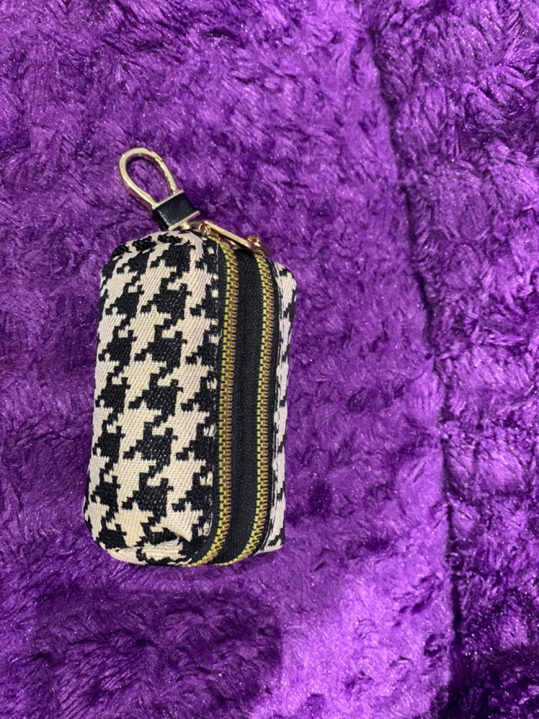 Houndstooth Pattern Pouch - photo 2