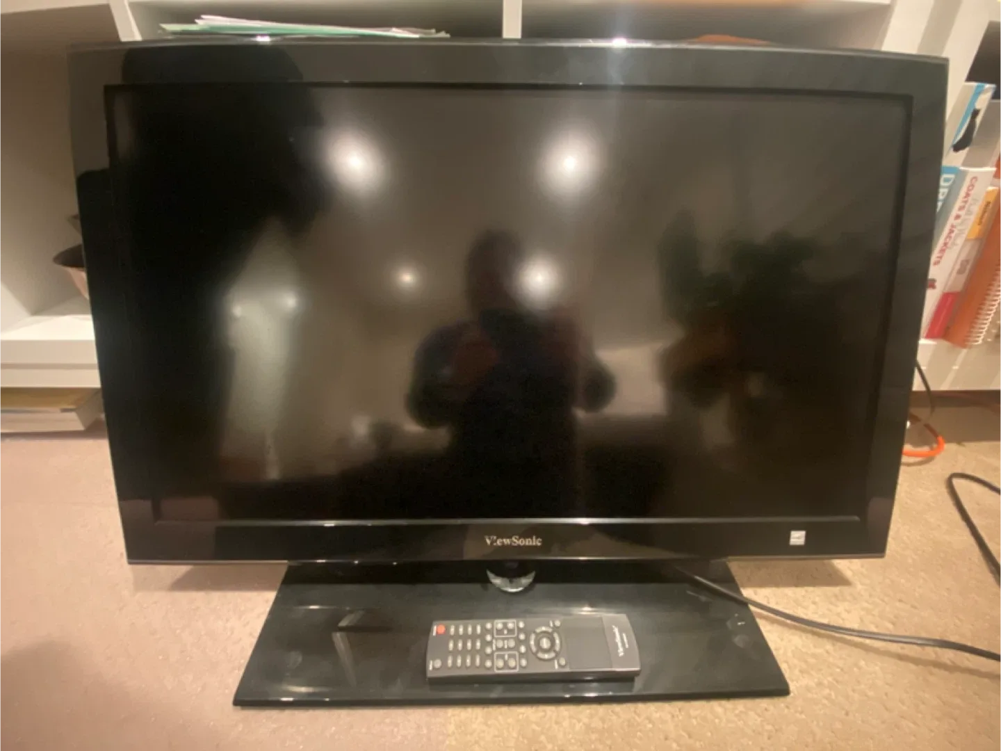 ViewSonic 32” HD LED TV VT3210LED image indicator(2)