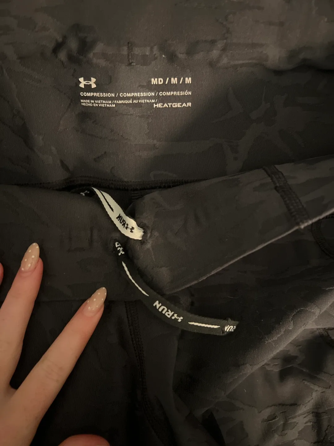 Under Armour  Compression Leggings - Size M image indicator(3)