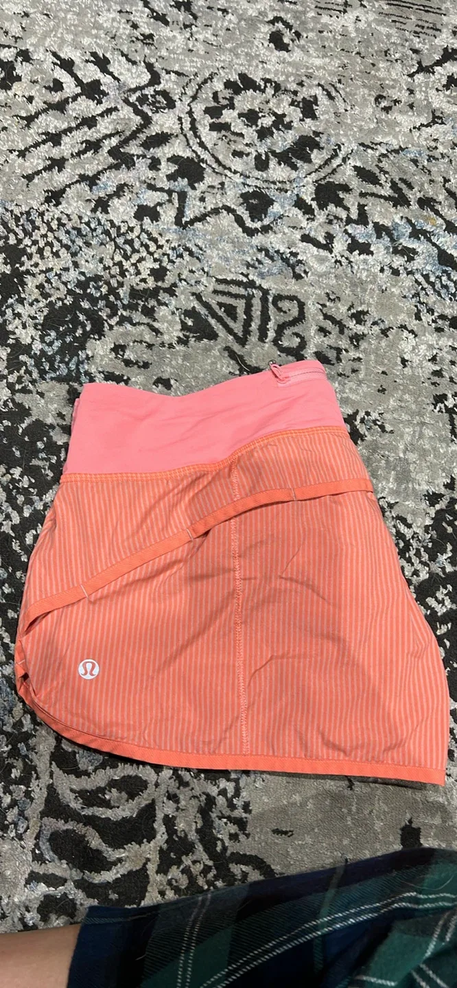 Lululemon Striped Running shorts thumbnail