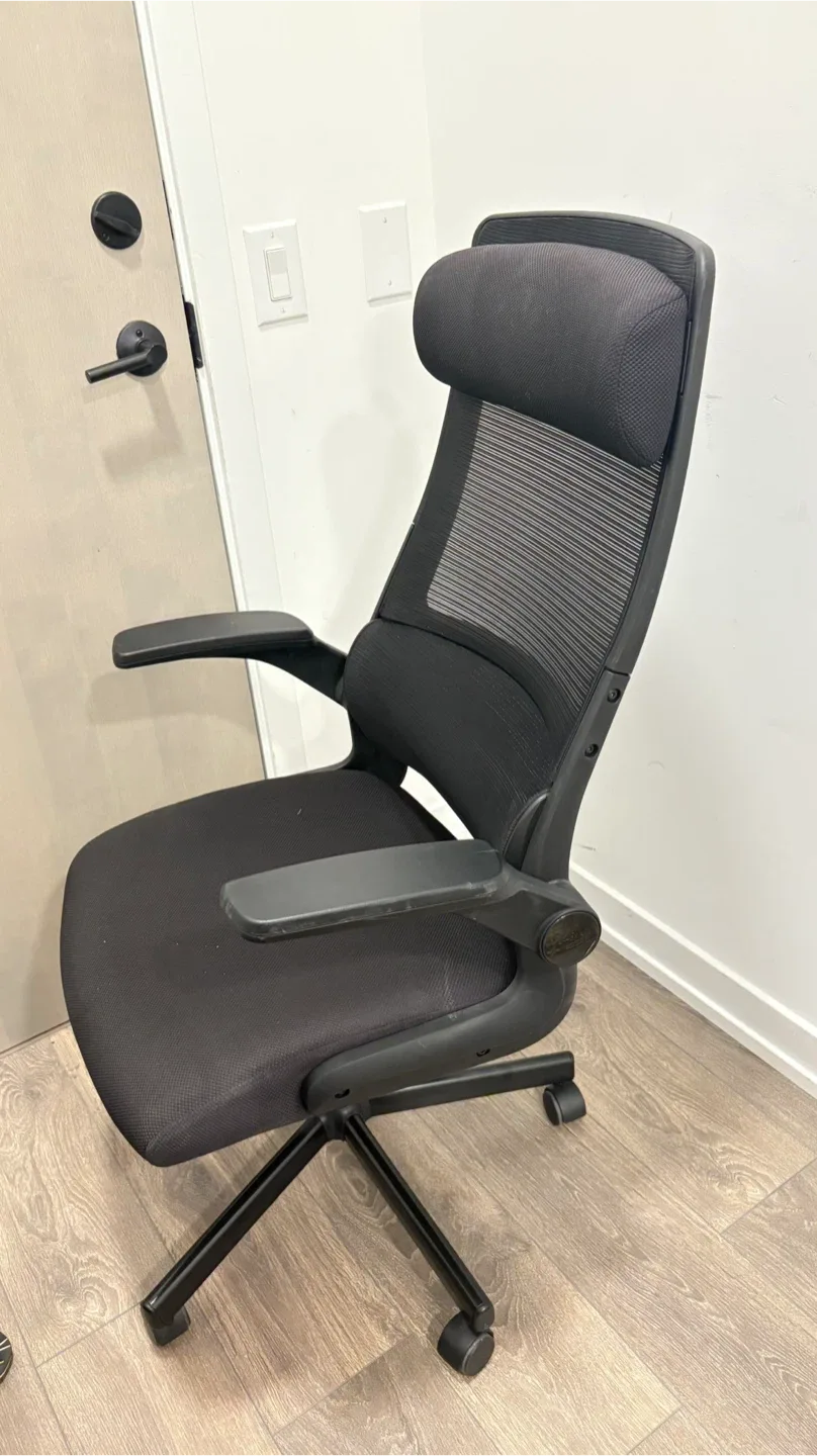 Black Ergonomic Office Chair image indicator(2)