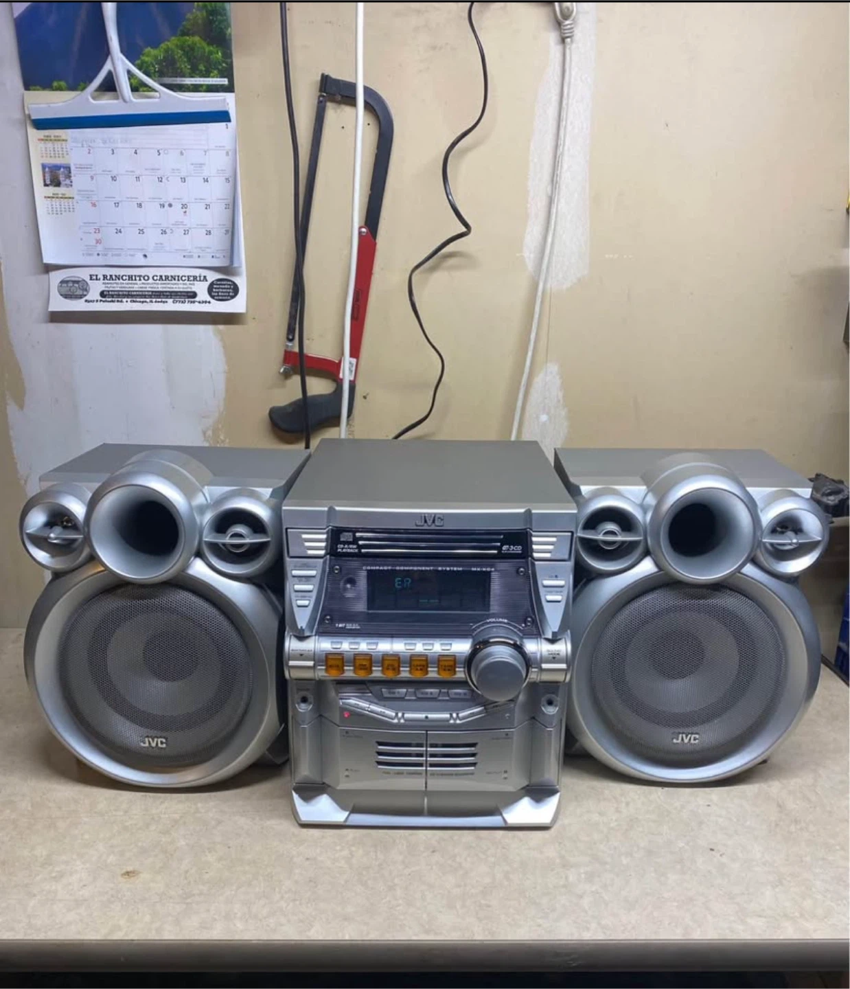 JVC Stereo System with Speakers