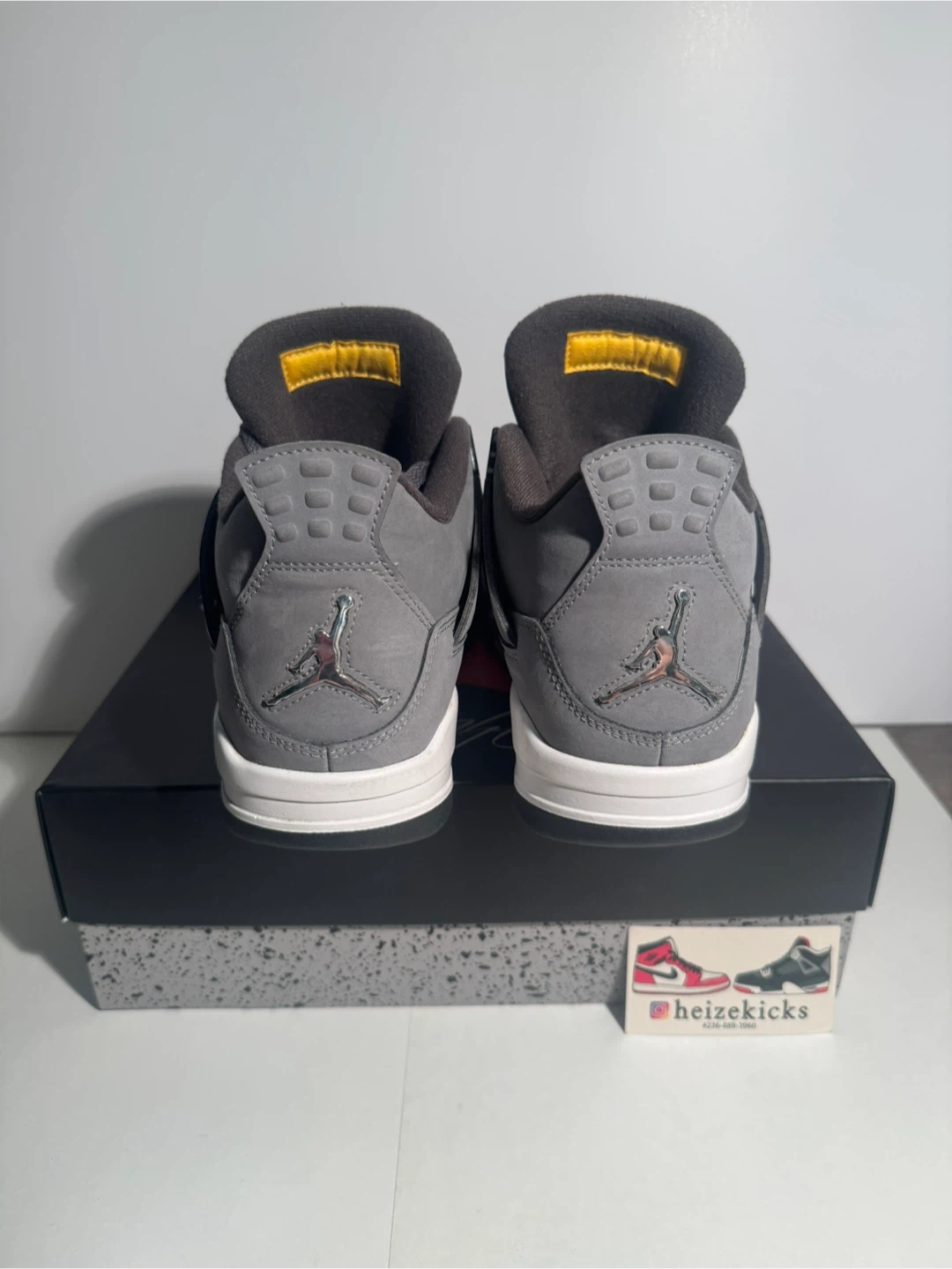 Jordan 4 Cool Grey size 10.5 - photo 4