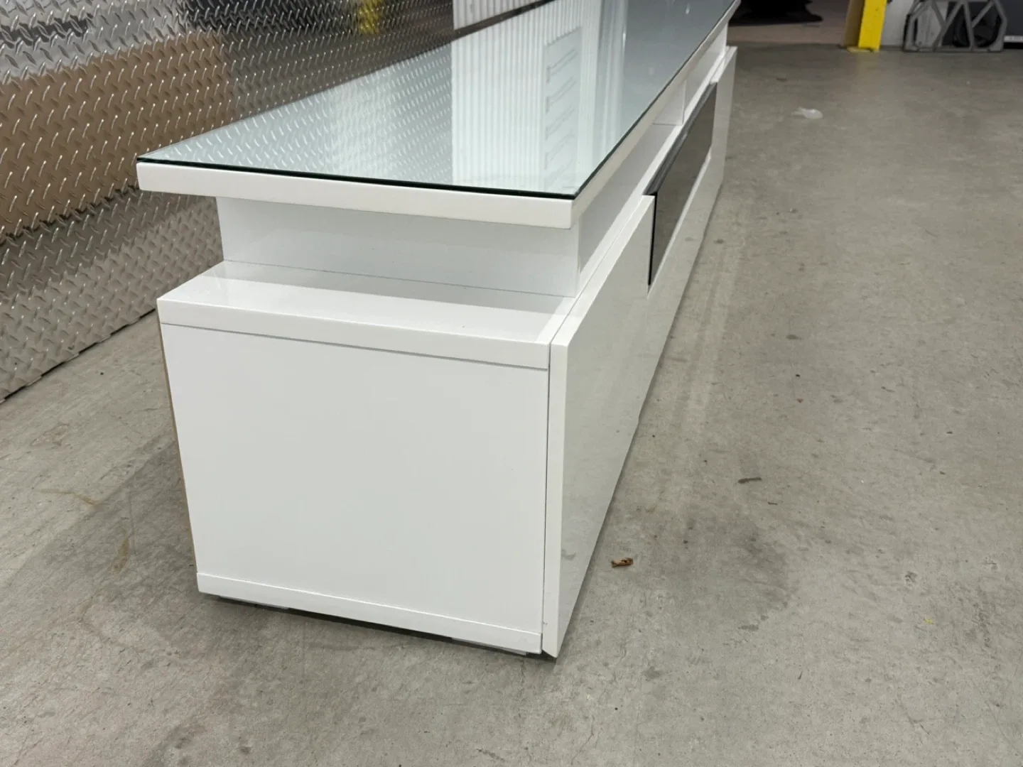 TV Stand White Glass 6,5 ft image indicator(2)