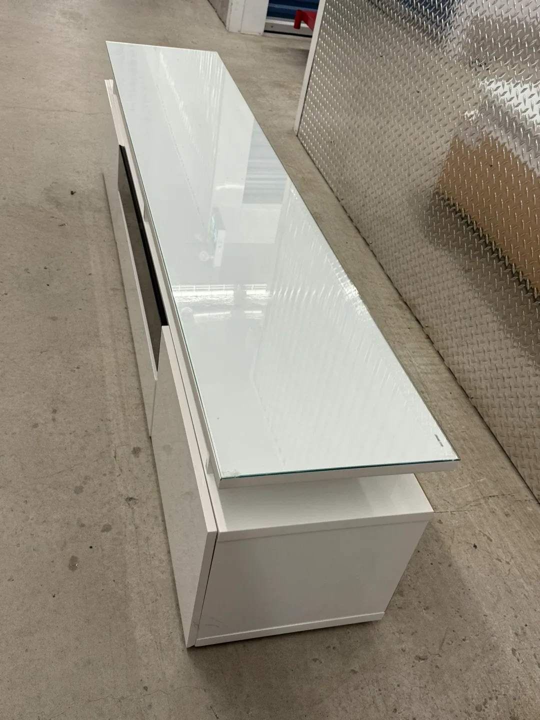 TV Stand White Glass 6,5 ft image indicator(8)