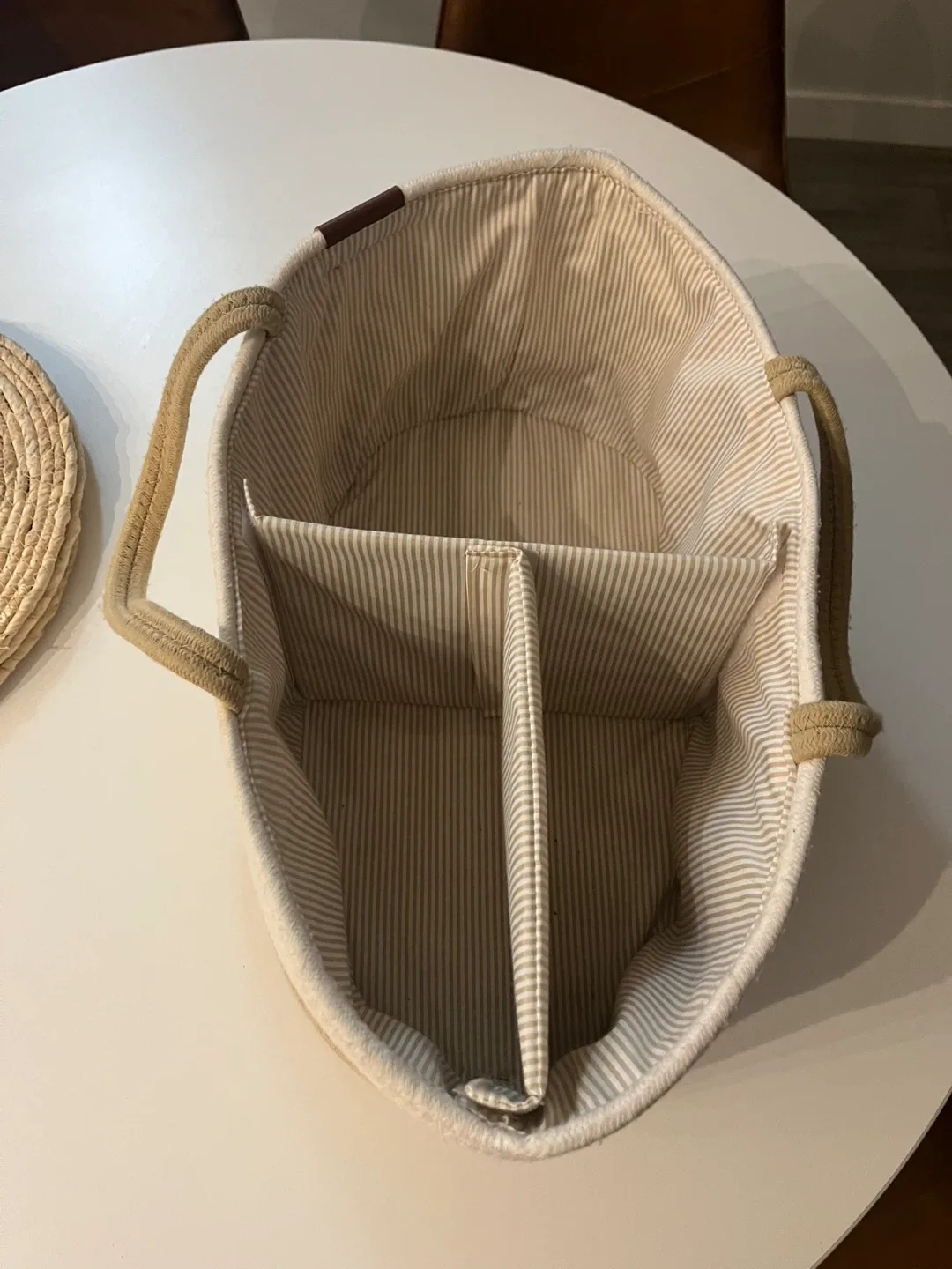 Bees & Willow Rope Storage Basket image indicator(3)