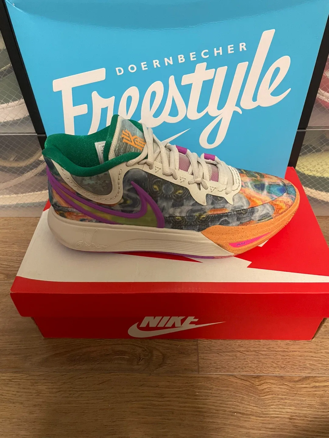 Nike Kyrie 8 Circle of Life image indicator(5)