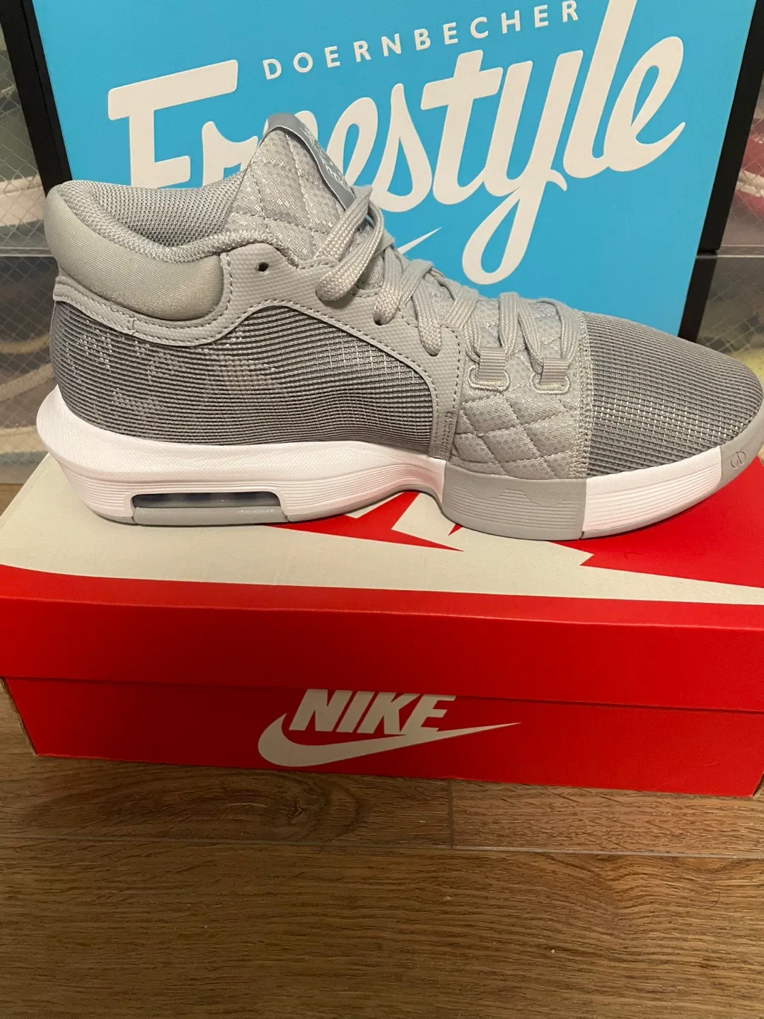 Nike LeBron Witness 8 TB Wolf Grey image indicator(3)