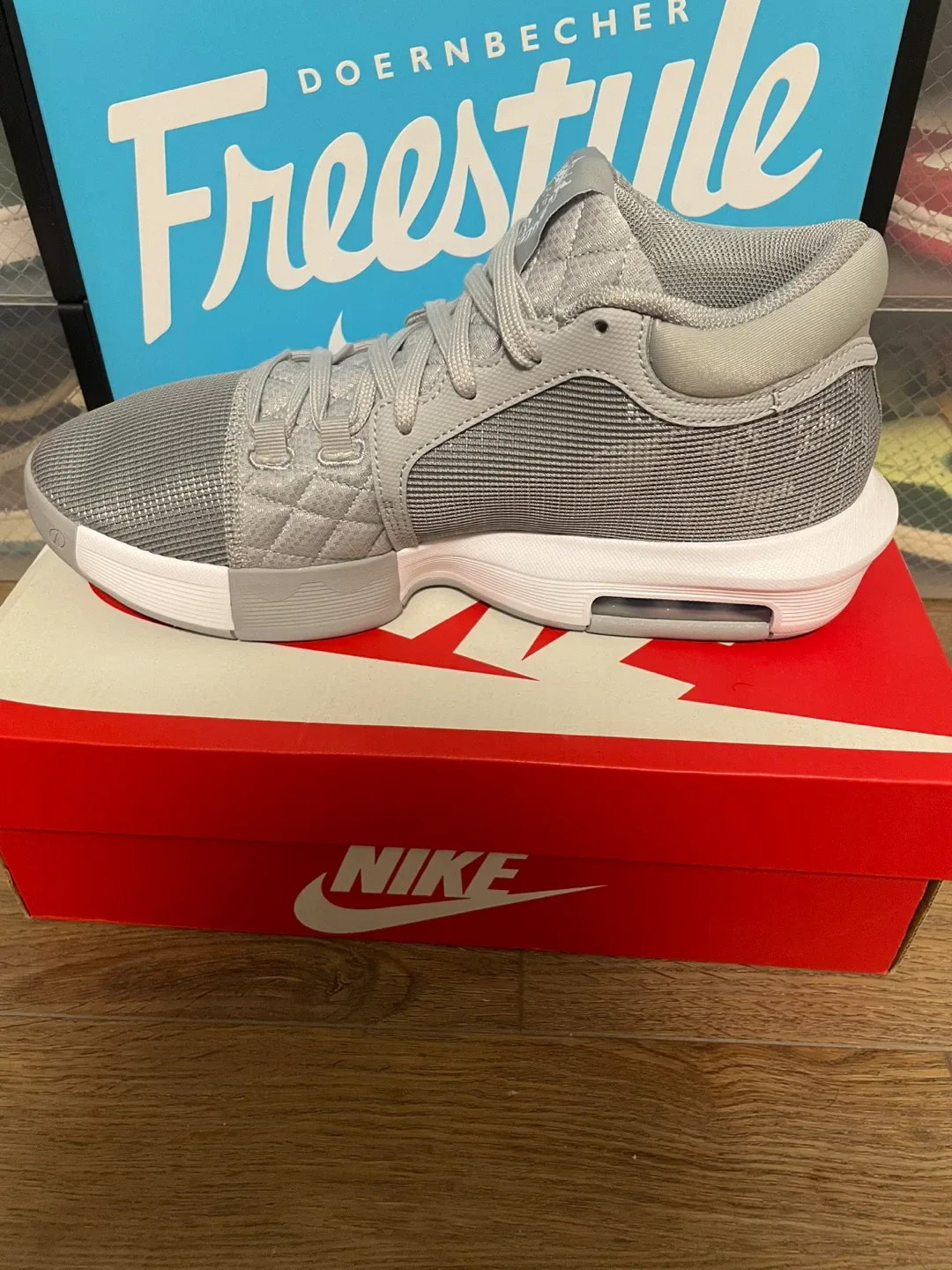 Nike LeBron Witness 8 TB Wolf Grey image indicator(5)