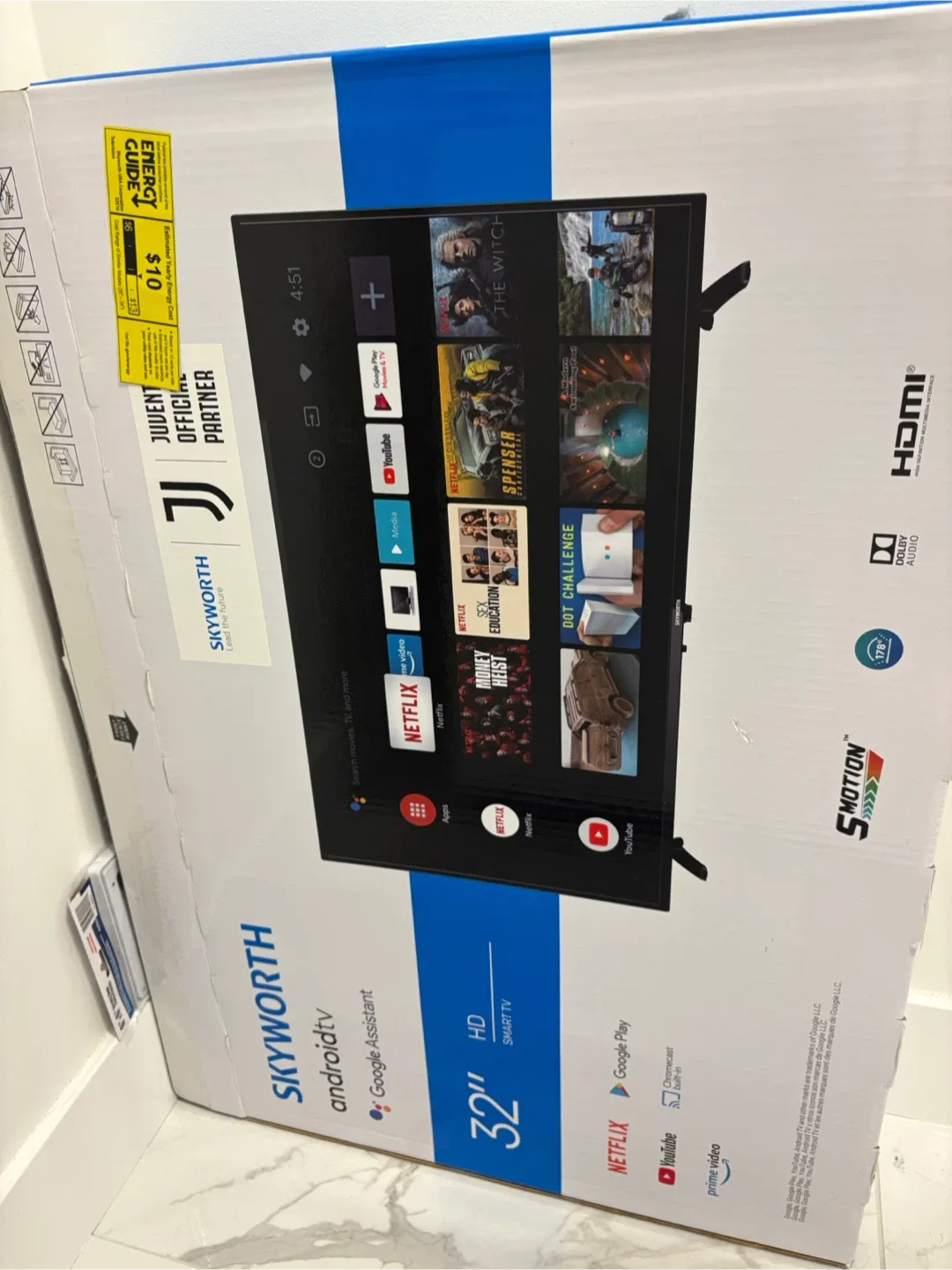 Skyworth 32" HD Android Smart TV image indicator(2)