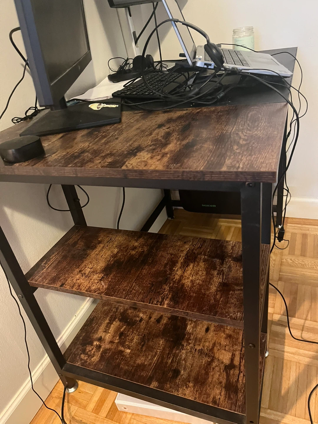 Desk with Shelves & chair - photo 2