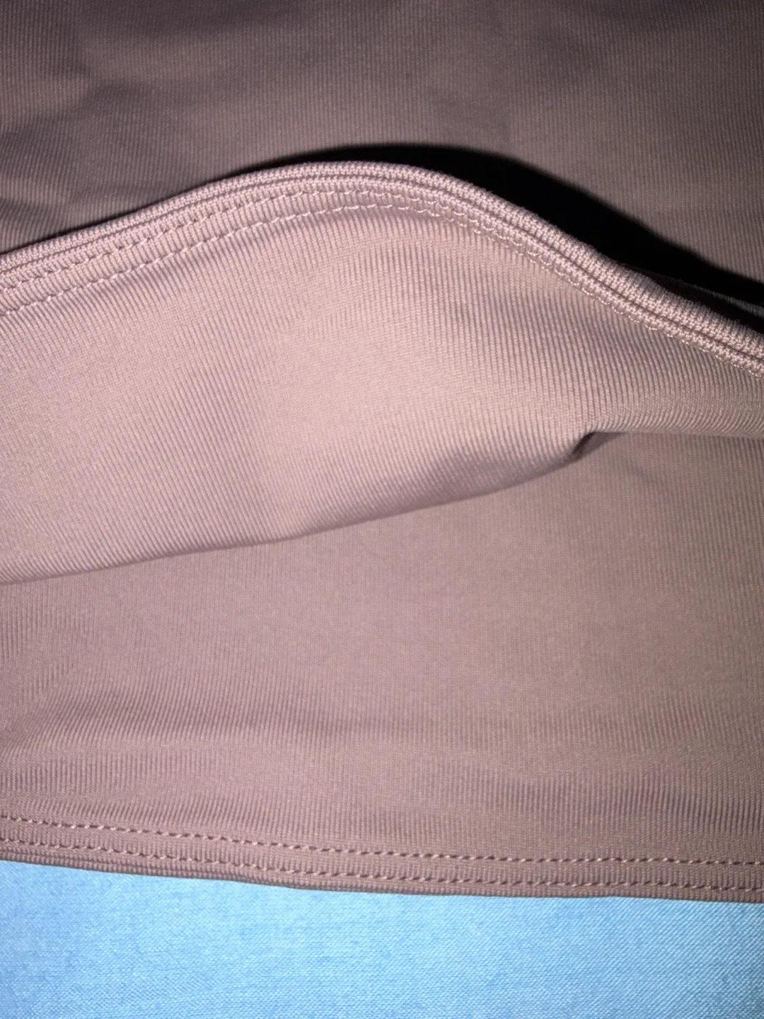 Aritzia Babaton Contour Tank - Size 2XS image indicator(3)