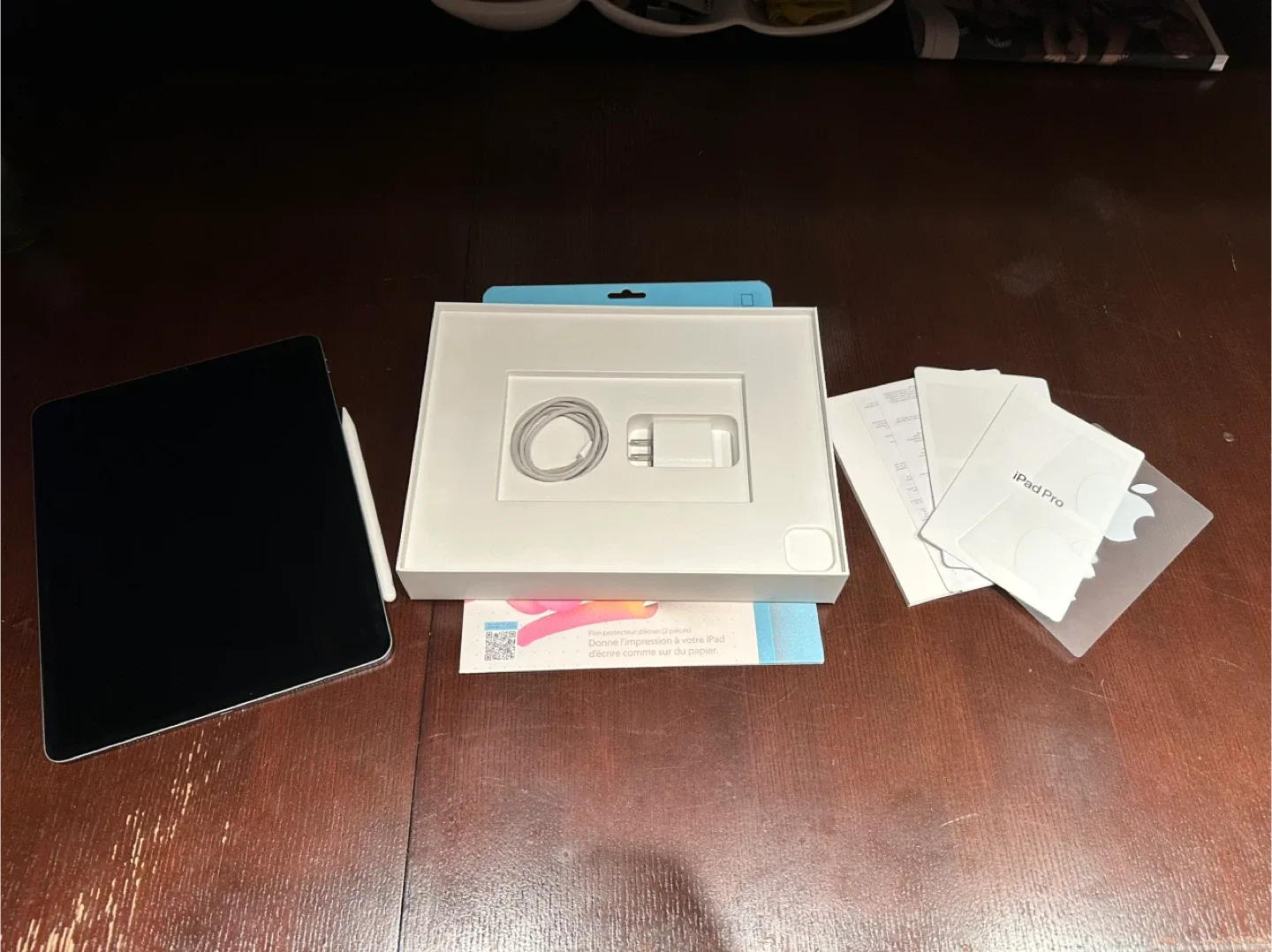 iPad Pro 12.9″ (6th Gen) Wi-Fi 128 GB + Apple Pencil (2nd Gen) image indicator(4)