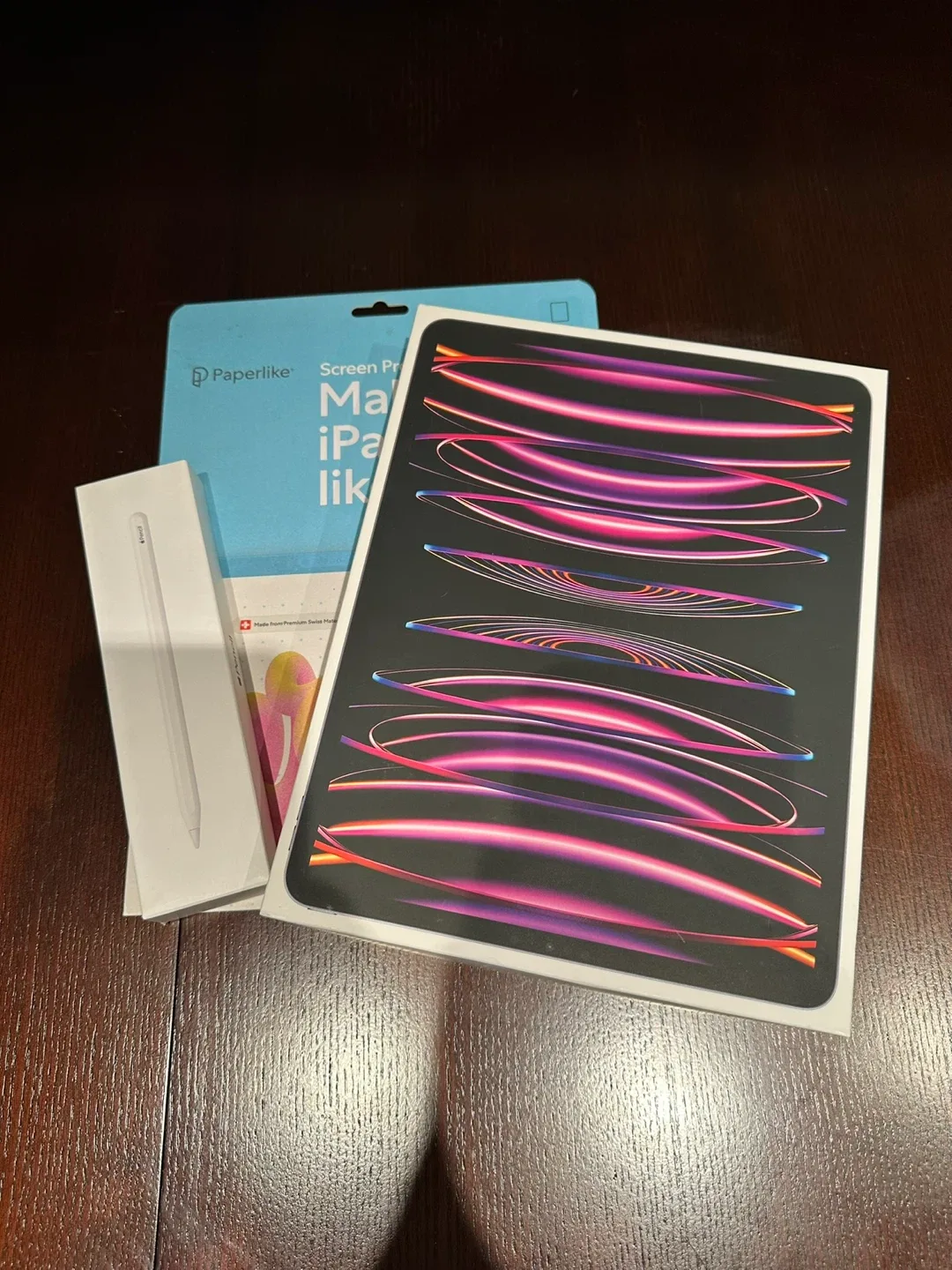 iPad Pro 12.9″ (6th Gen) Wi-Fi 128 GB + Apple Pencil (2nd Gen) image indicator(2)