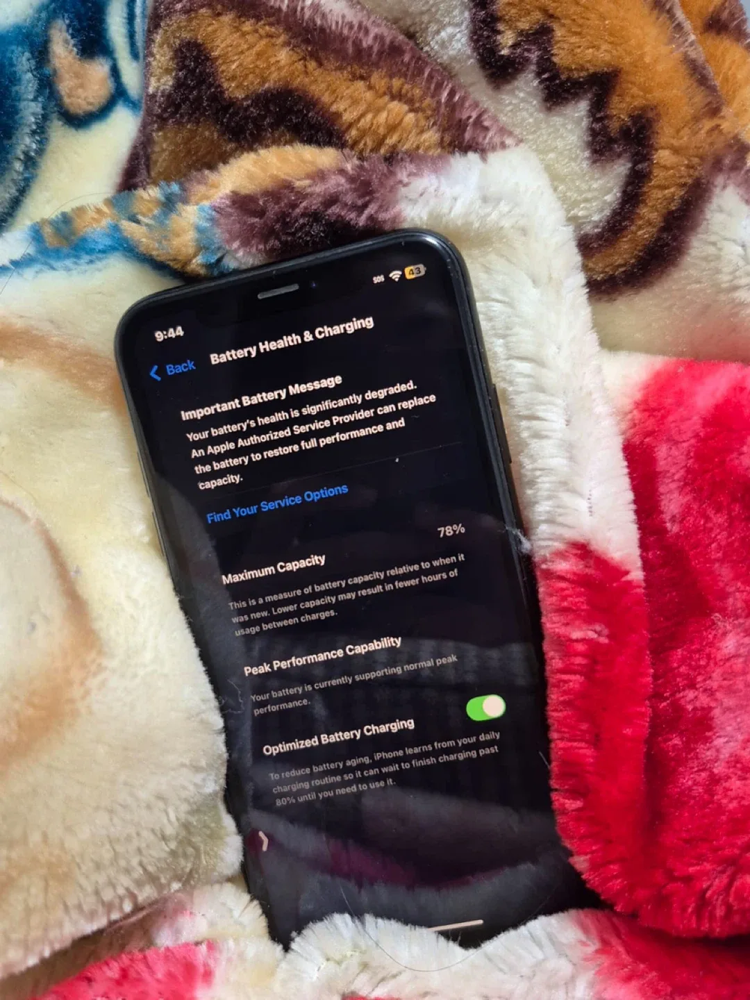 iPhone XR - 64GB image indicator(3)