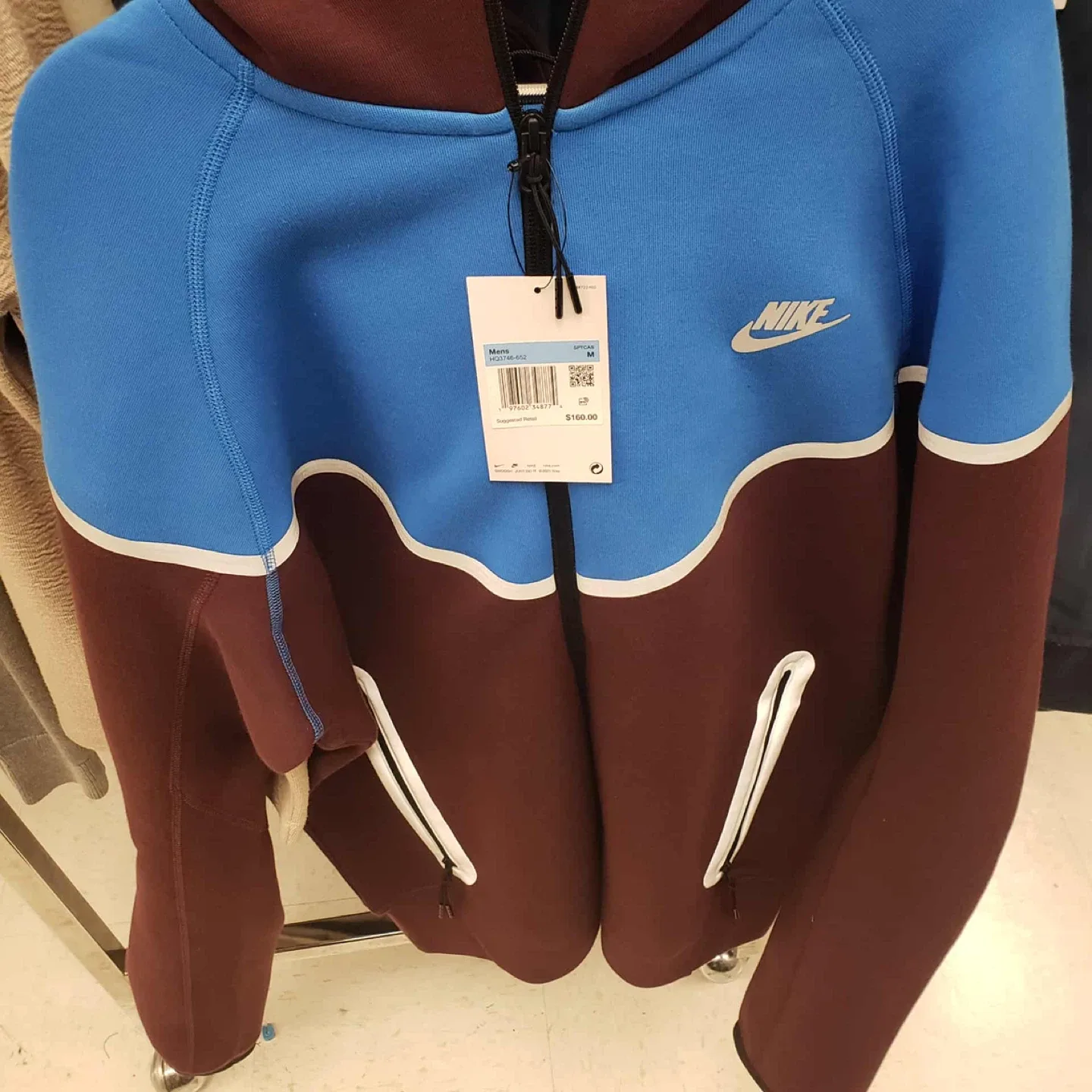 Nike Tech Fleece Full-Zip Hoodie - Men's Size M image indicator(2)