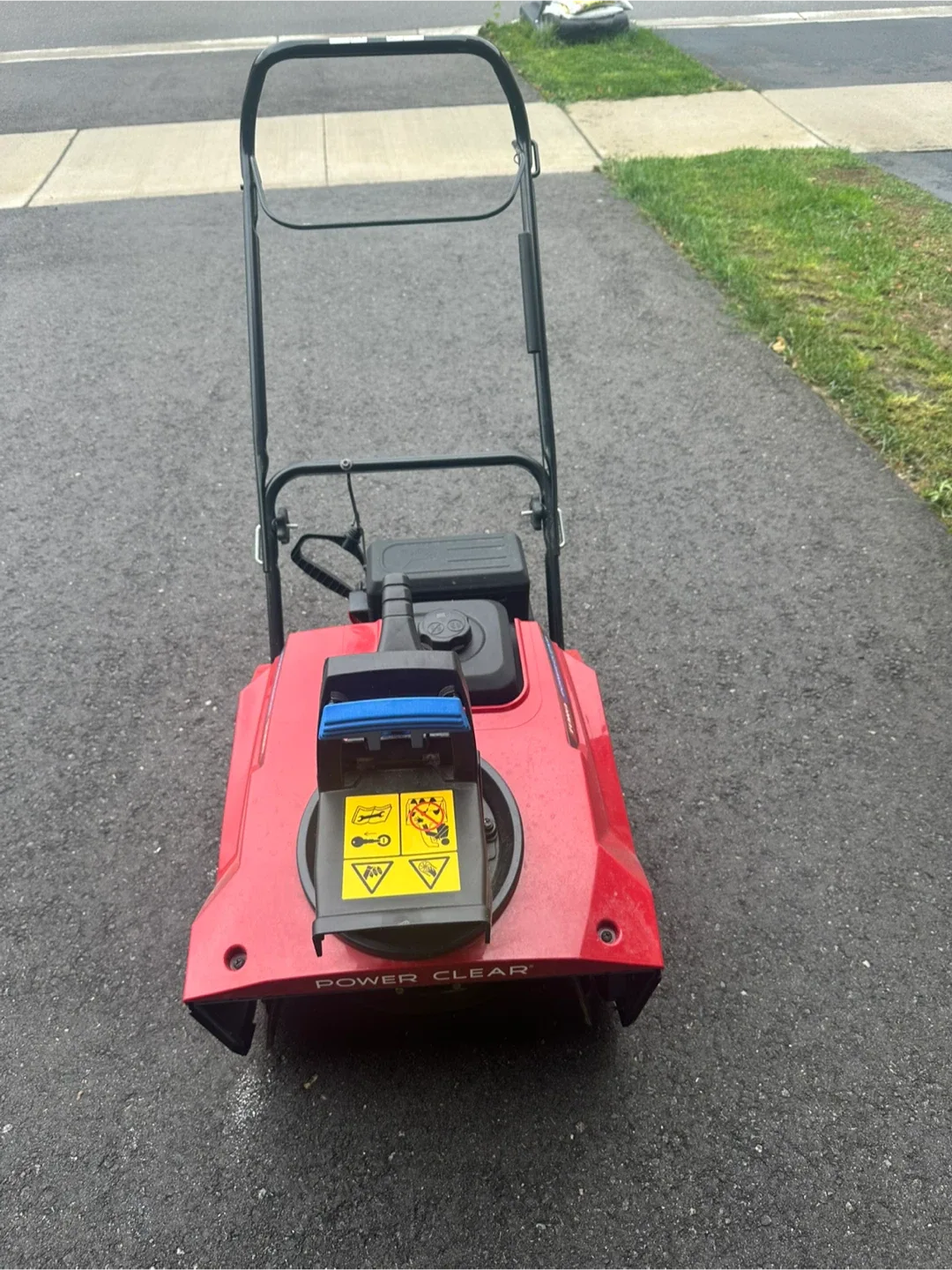 Toro 21-inch Power Clear 721 E Snowblower image indicator(3)