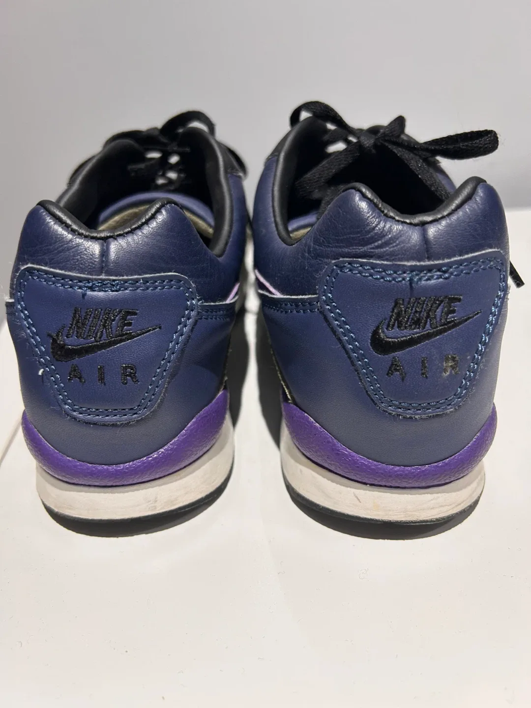 Nike Air ACG Sneakers unisex image indicator(3)