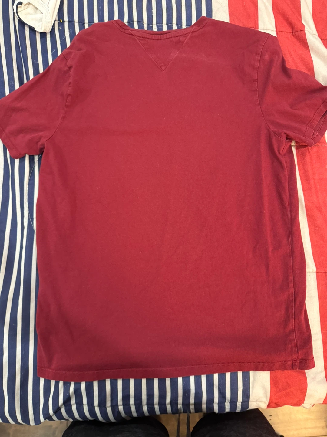 Tommy Hilfiger Red T-Shirt - Size Large - photo 2