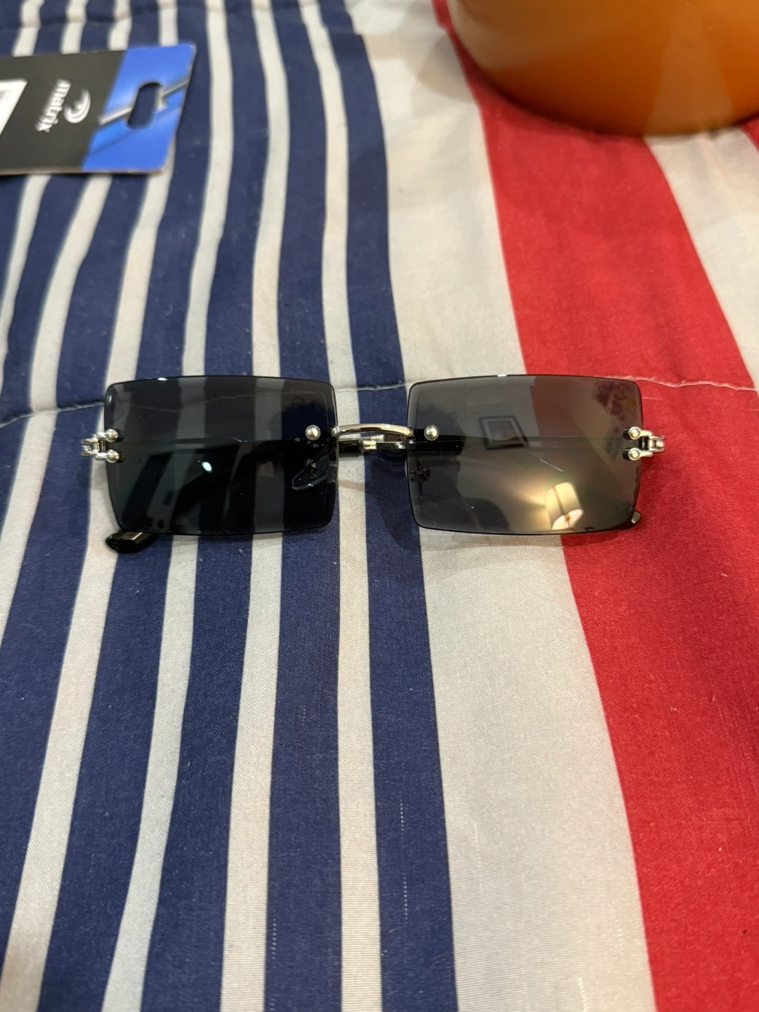 Rimless Rectangle Sunglasses
