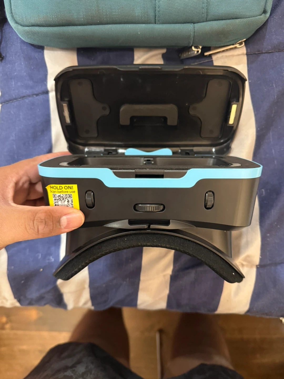 FeeBZ VR Headset - photo 4